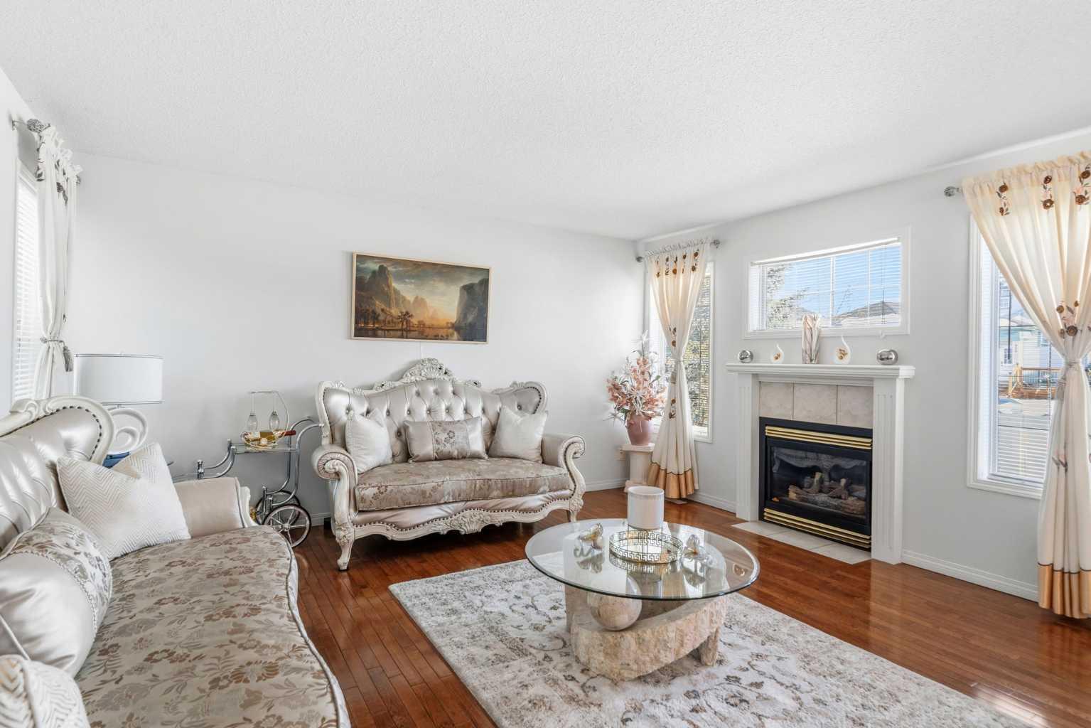 12 Silver Creek Boulevard NW 25