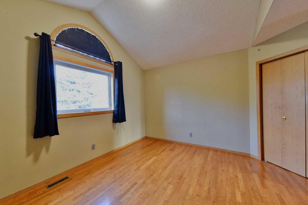 Photo of 131 Hawkstone Drive NW, Calgary, AB T3G 3N4 (MLS # A2345692)