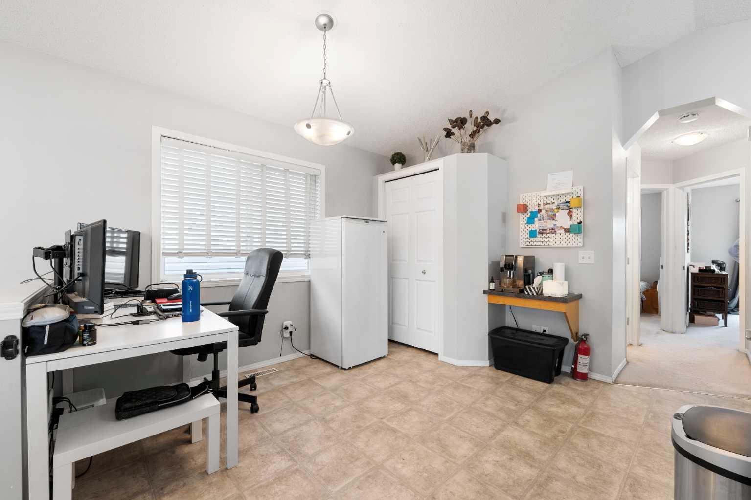 127 Tarawood Road NE