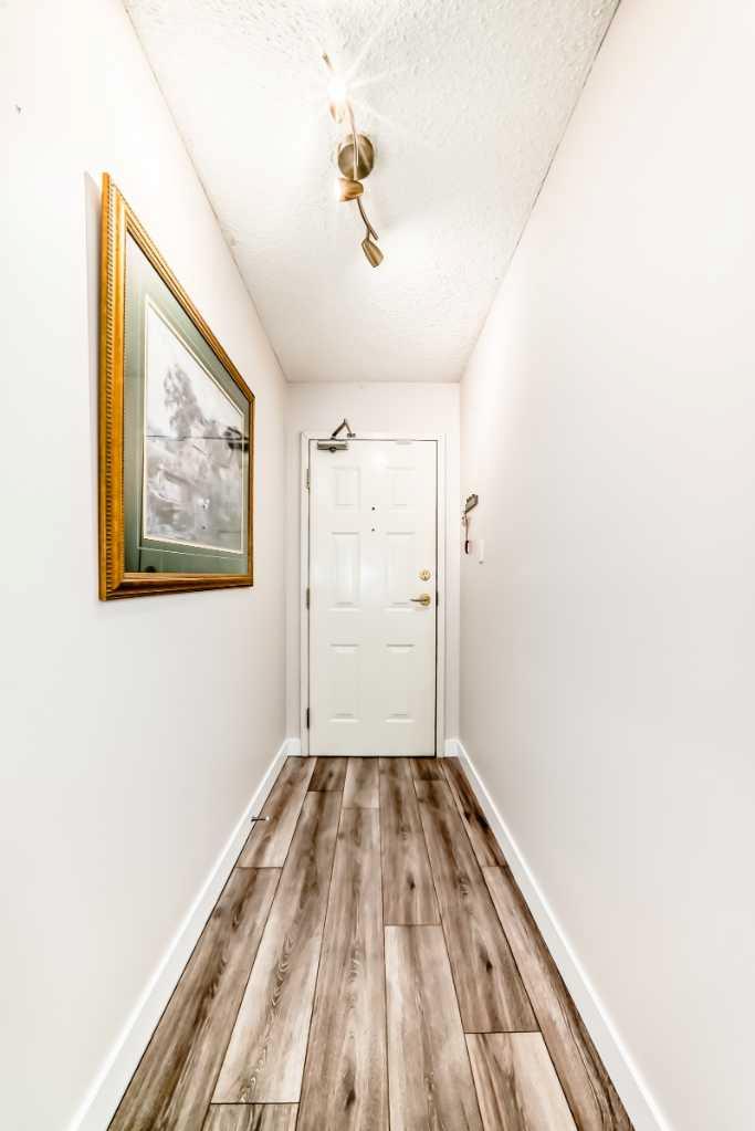 9800 Horton Road SW 902