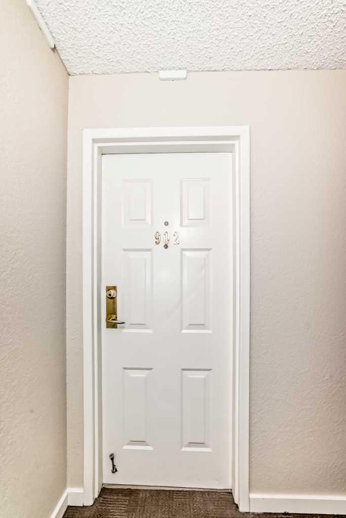 9800 Horton Road SW 902