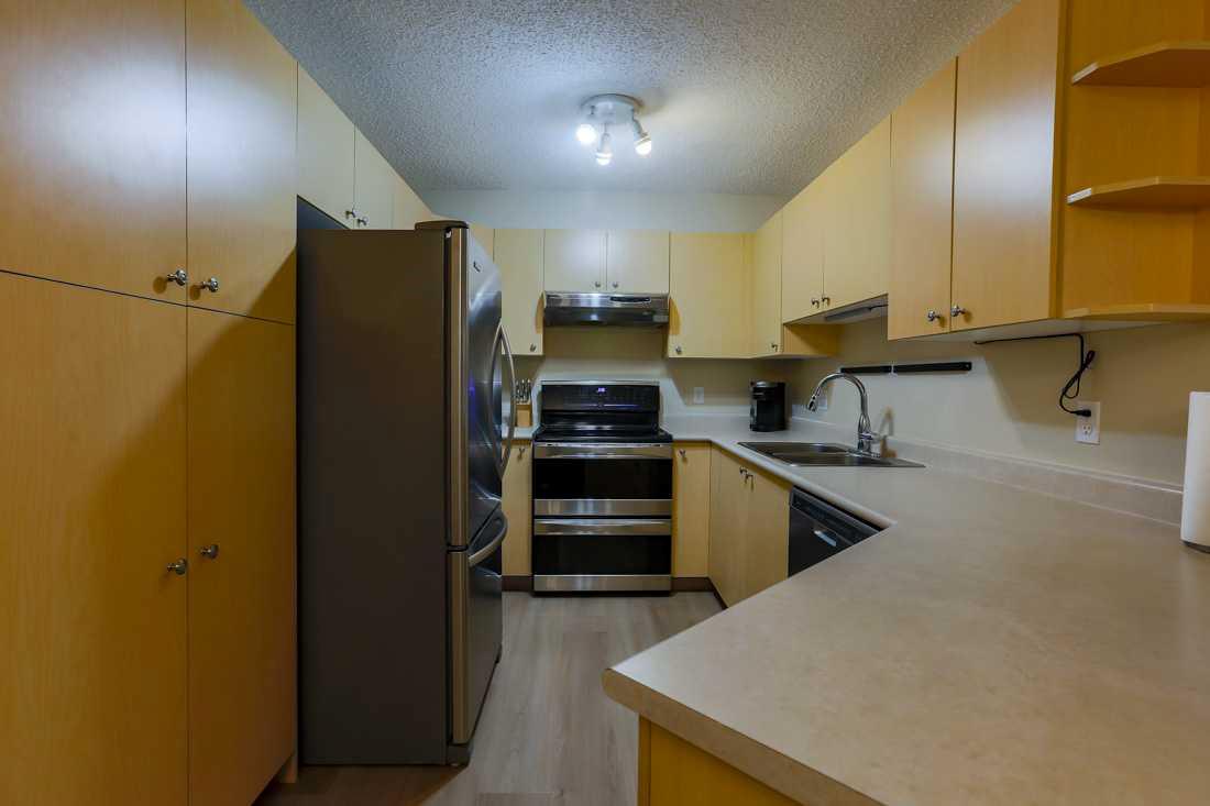 604 8 Street SW 3207