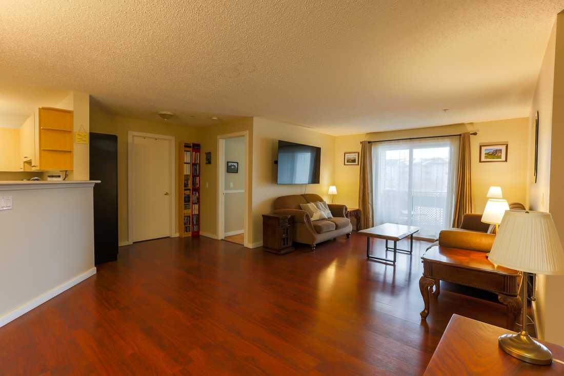 604 8 Street SW 3207