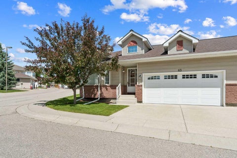 Photo of 63 Scotia Landing NW, Calgary, AB T3L 2K2 (MLS # A2327054)