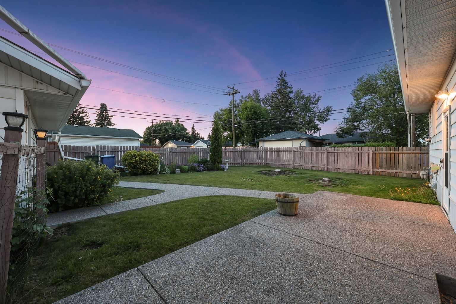 10 Glamorgan Drive SW