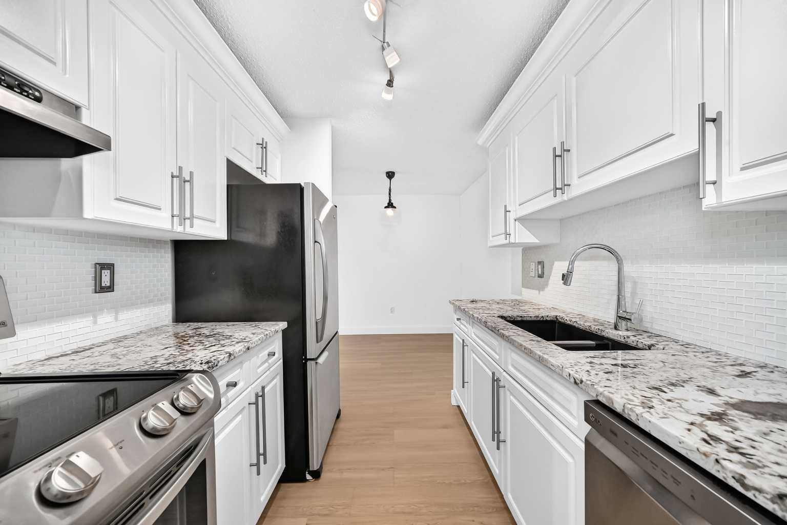 8948 Elbow Drive SW 503