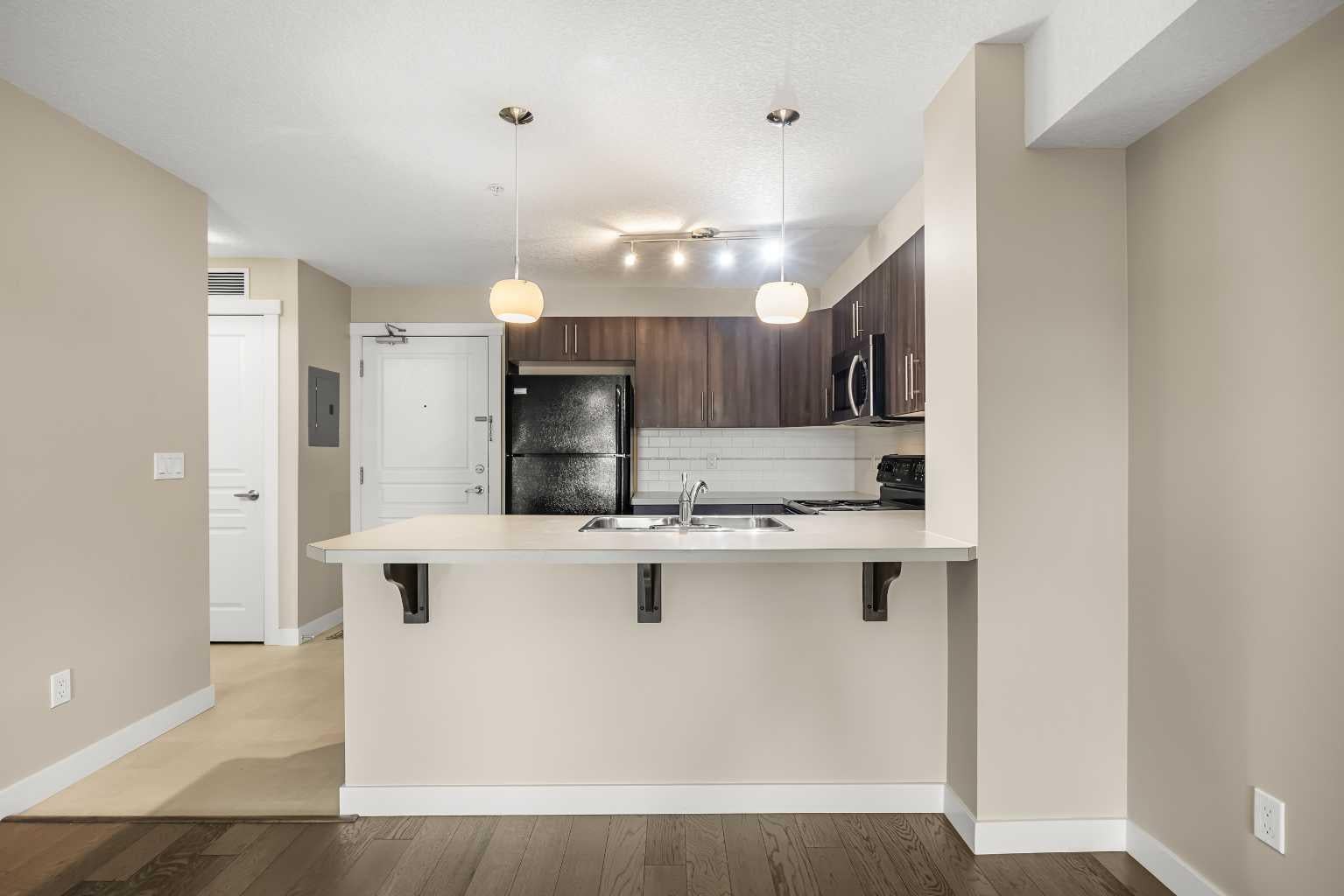 2300 Evanston Square NW 212