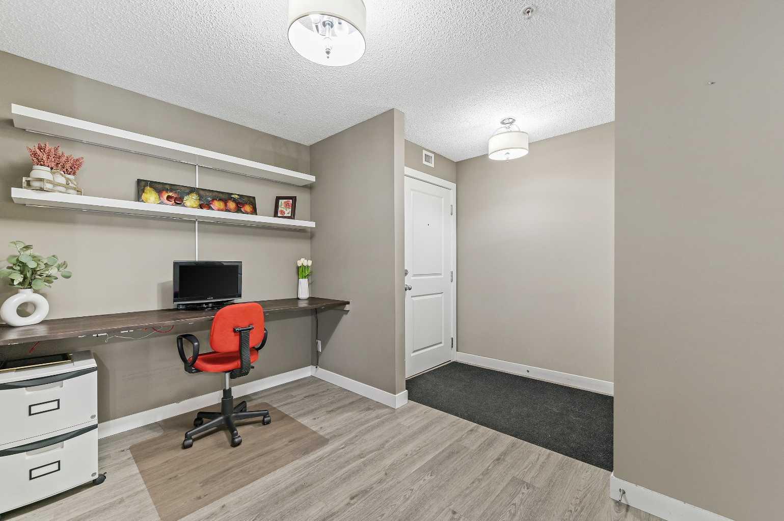 403 Mackenzie Way SW 8113