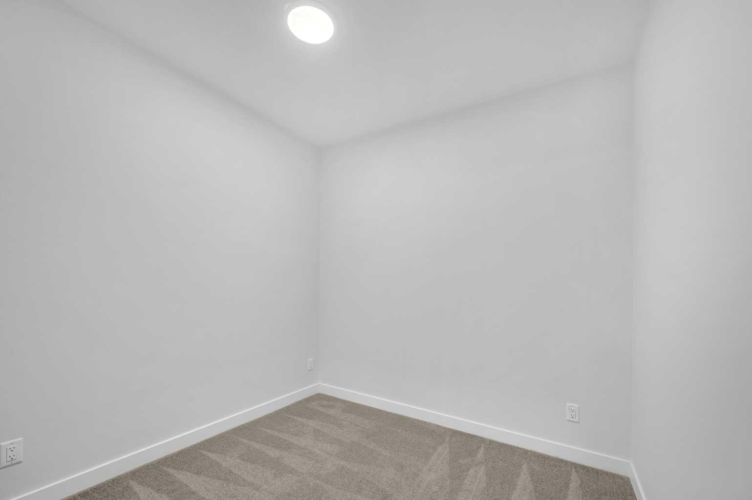 660 Shawnee Square SW 212