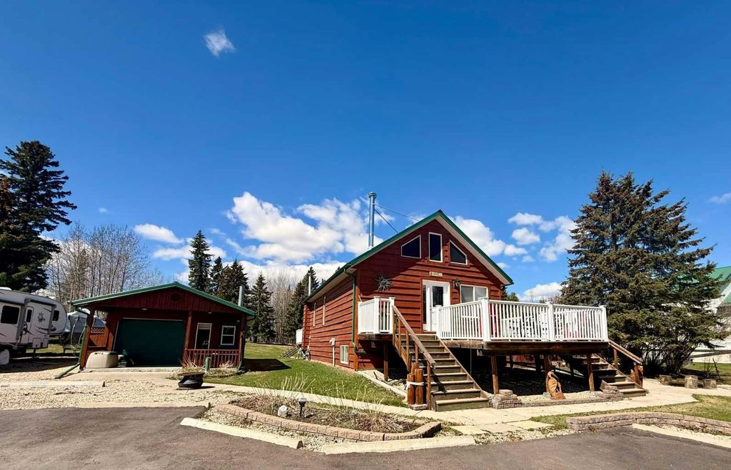 Photo of 62045 TWP 462 #40A, Buck Lake, AB T0C 0T0 (MLS # A2309085)