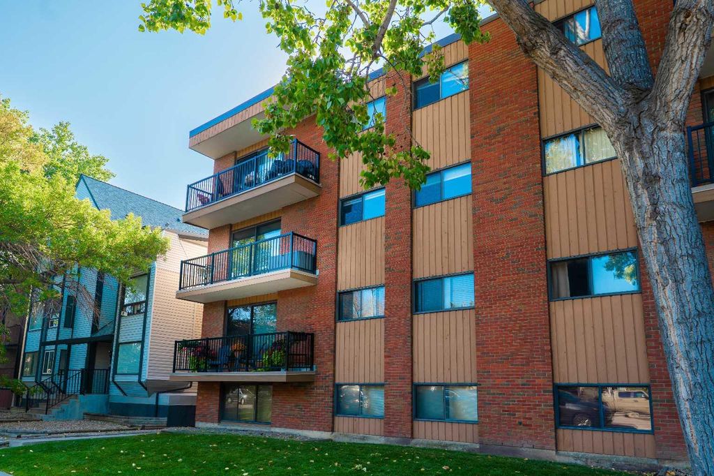 Photo of 1829 11 Avenue SW #305, Calgary, AB T3C 0N7 (MLS # A2312234)