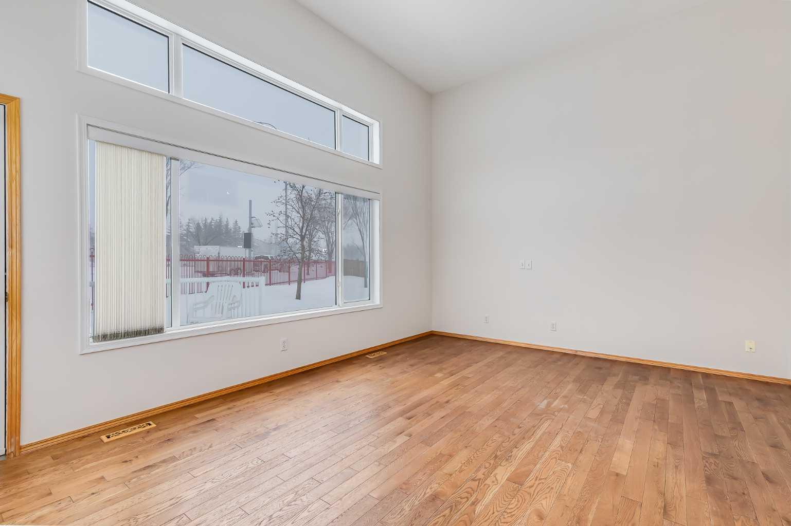 153 Rocky Ridge Court NW