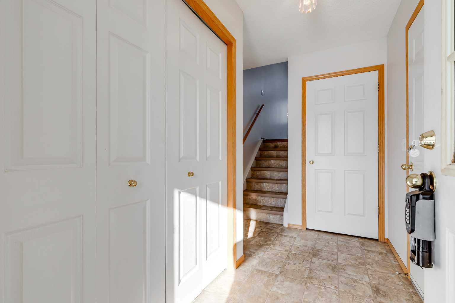 153 Rocky Ridge Court NW