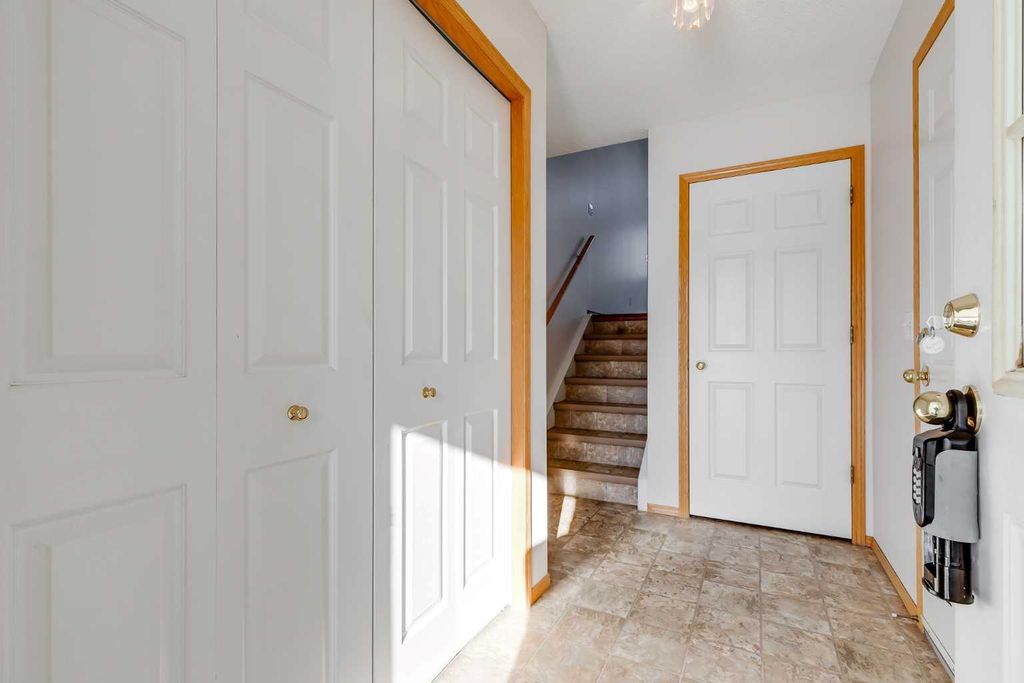 Photo of 153 Rocky Ridge Court NW, Calgary, AB T3G 4S7 (MLS # A2287379)