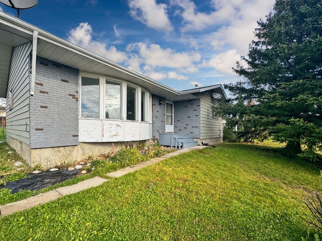 Photo of 5 Freeman Drive, Swan Hills, AB T0G 2C0 (MLS # A2340452)