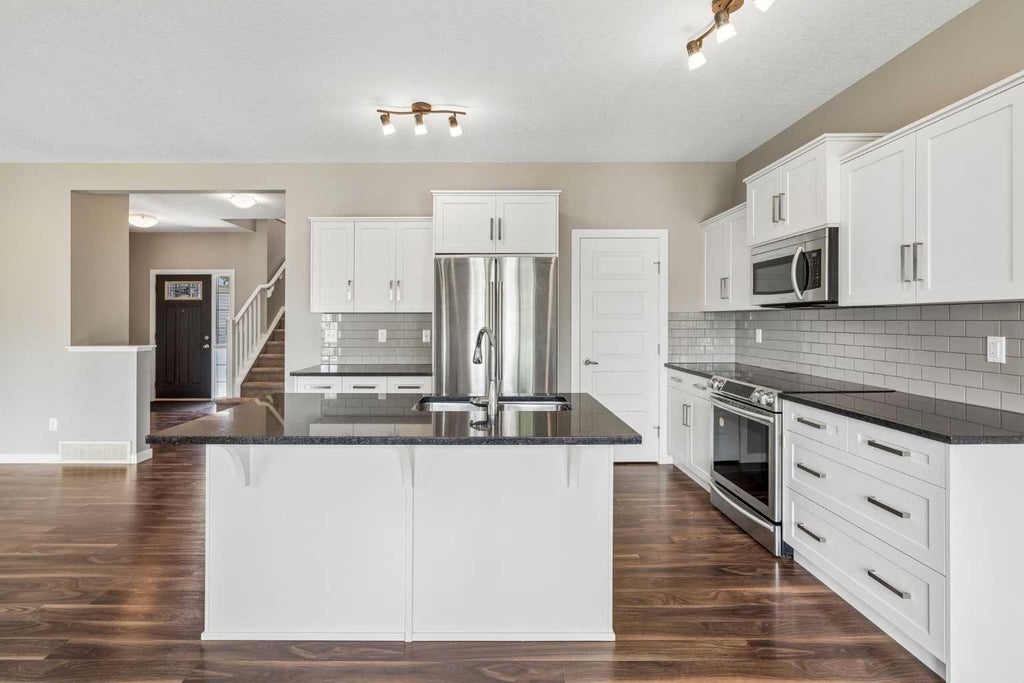 Photo of 106 Monteith Court SE, High River, AB T1V 0H5 (MLS # A2318725)