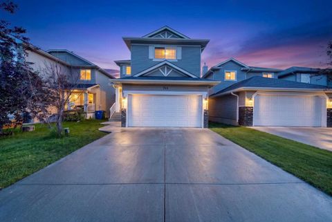 Photo of 744 Luxstone Landing SW, Airdrie, AB T4B 3L1 (MLS # A2328521)