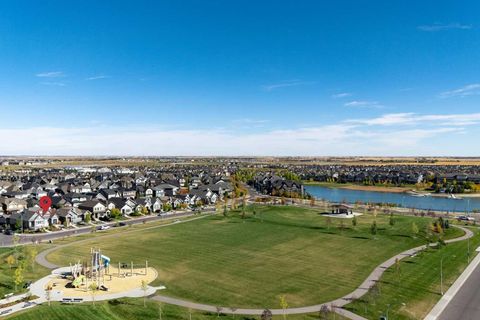 Photo of 80 Mahogany Gardens SE, Calgary, AB T3M 2S5 (MLS # A2306179)