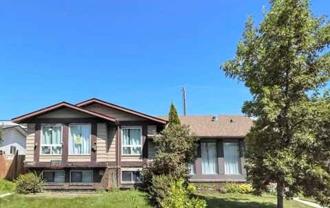 Photo of 5410 Temple Road NE, Calgary, AB T1Y 3B2 (MLS # A2338597)