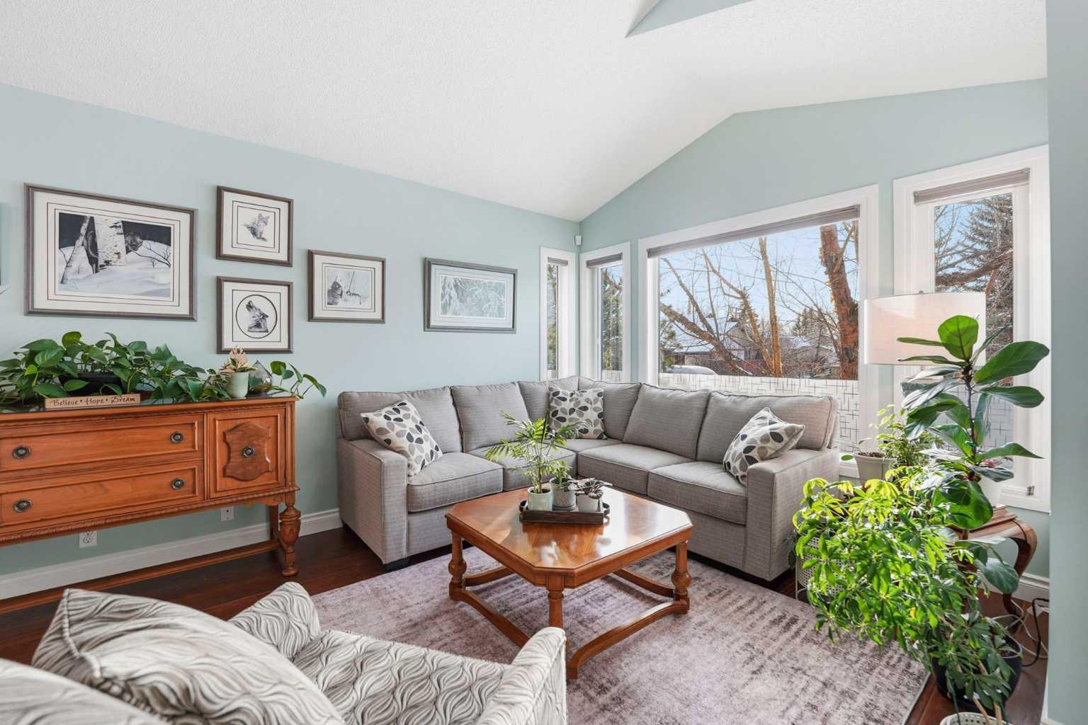 188 Millrise Drive SW