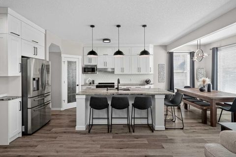 Photo of 176 Chapalina Heights SE, Calgary, AB T2X 0B1 (MLS # A2311138)