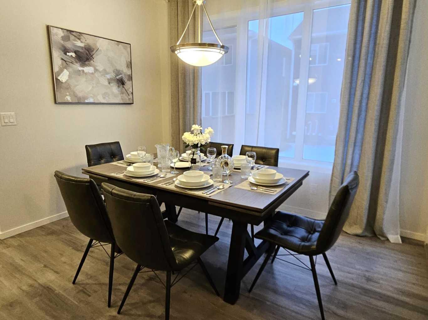 26 Carringwood Street NW