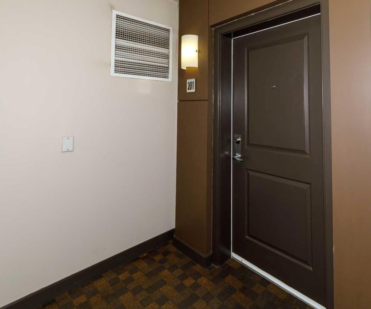 100 Lakeway Boulevard 201