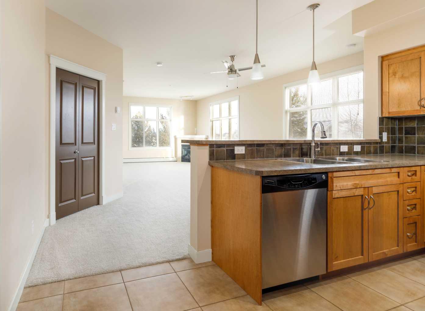 100 Lakeway Boulevard 201