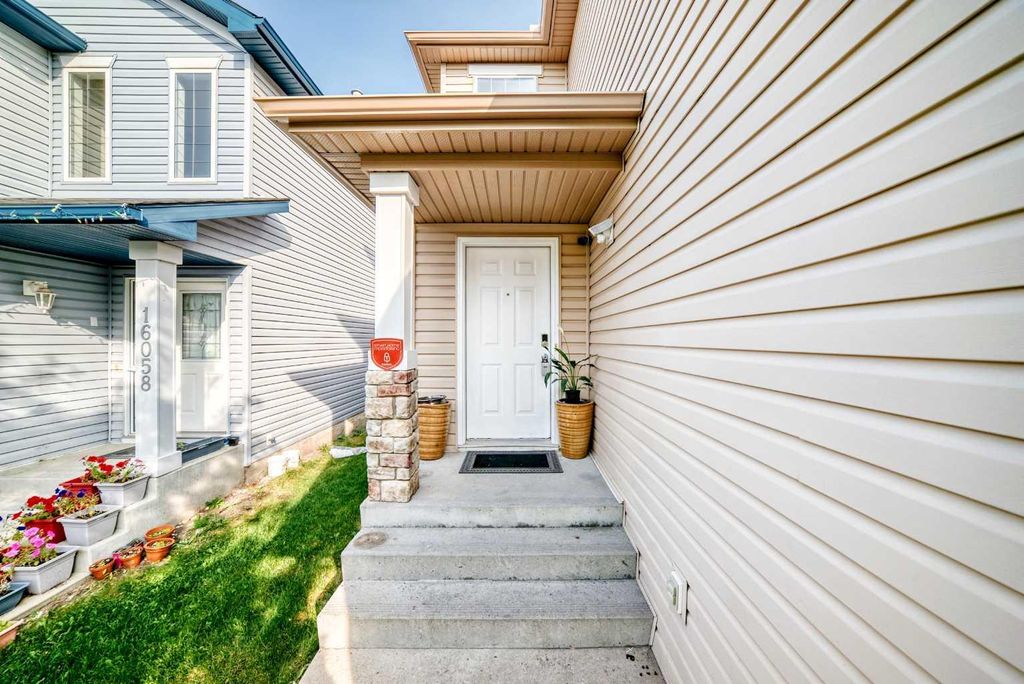 Photo of 16062 Everstone Road SW, Calgary, AB T2Y 4J7 (MLS # A2297084)