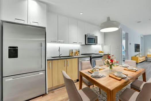 510 Edmonton Trail NE 203
