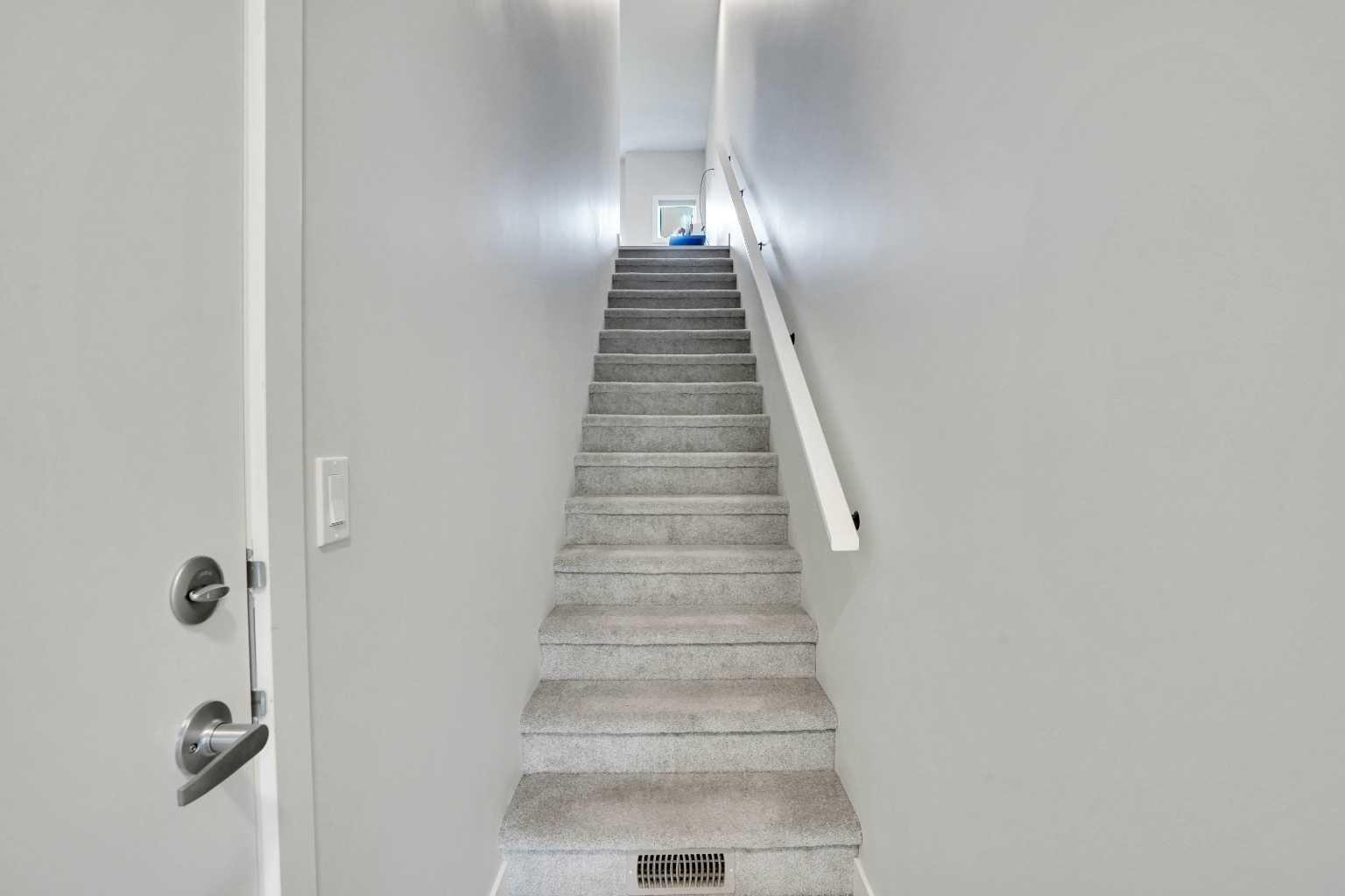 96 Tuscany Summit Square NW