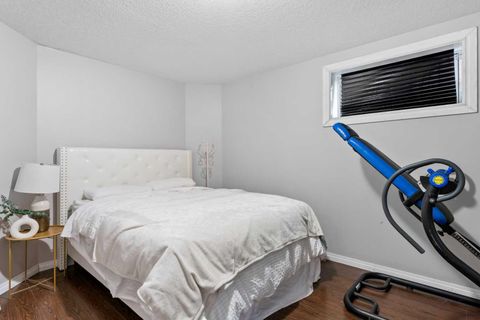Tiny photo for 95 Sierra Nevada Green SW, Calgary, AB T3H 3R2 (MLS # A2297841)