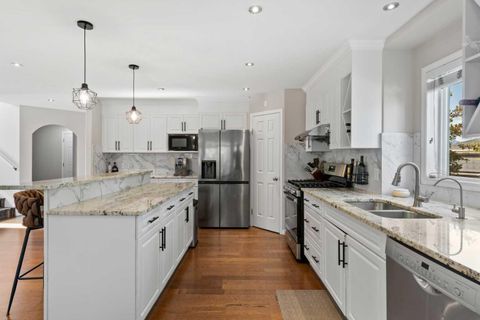 Tiny photo for 95 Sierra Nevada Green SW, Calgary, AB T3H 3R2 (MLS # A2297841)