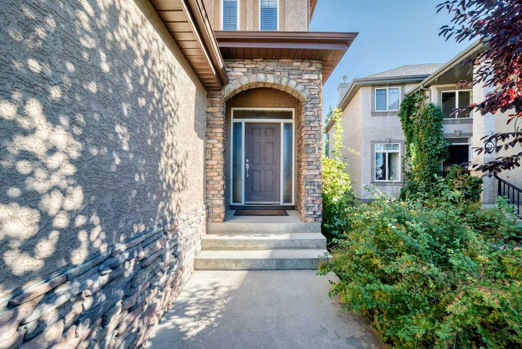 Photo of 70 Tuscany Glen Way NW, Calgary, AB T3L 2V9 (MLS # A2291763)