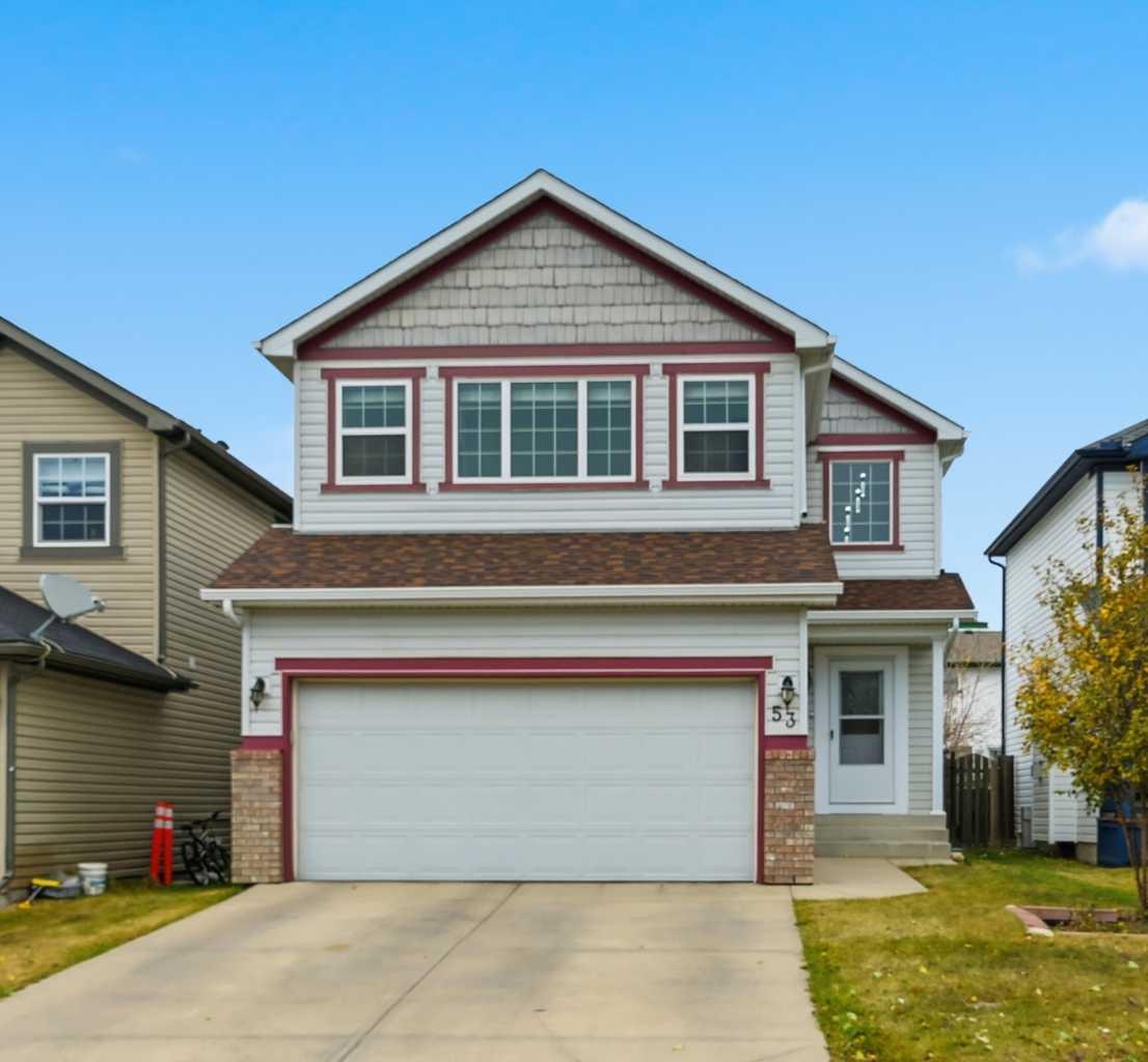 53 Martha's Place NE