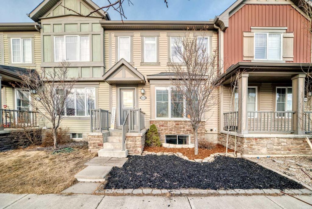 Photo of 1020 Windsong Drive SW, Airdrie, AB T4B 0P2 (MLS # A2286518)