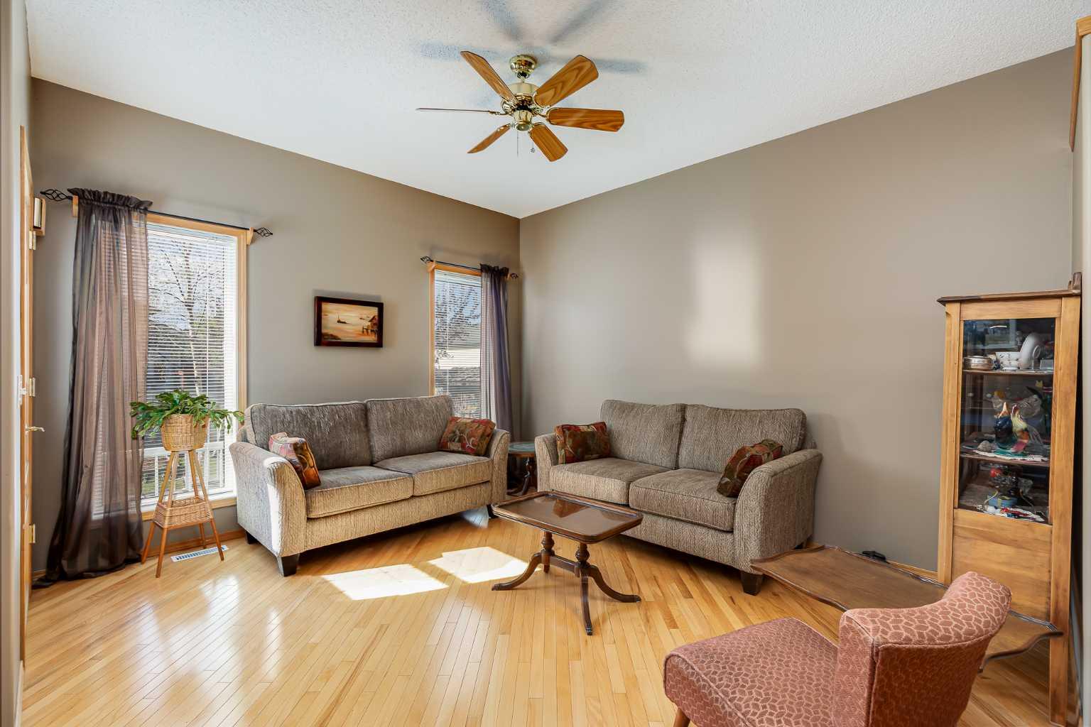 109 Stonegate Place NW