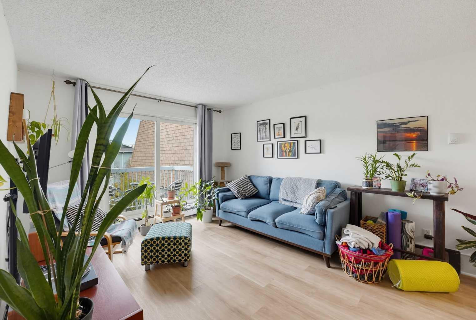 540 18 Avenue SW 405