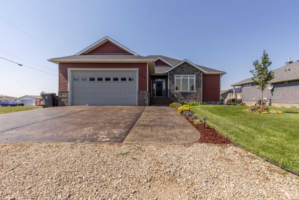 245 6A STREET, STIRLING, AB T0K 2E0 - Image 1130995363.jpeg?d=l