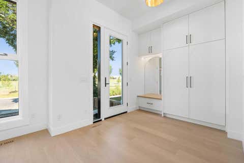 Photo of 5014 22 Street, Calgary, AB T2T 5G9 (MLS # A2335021)