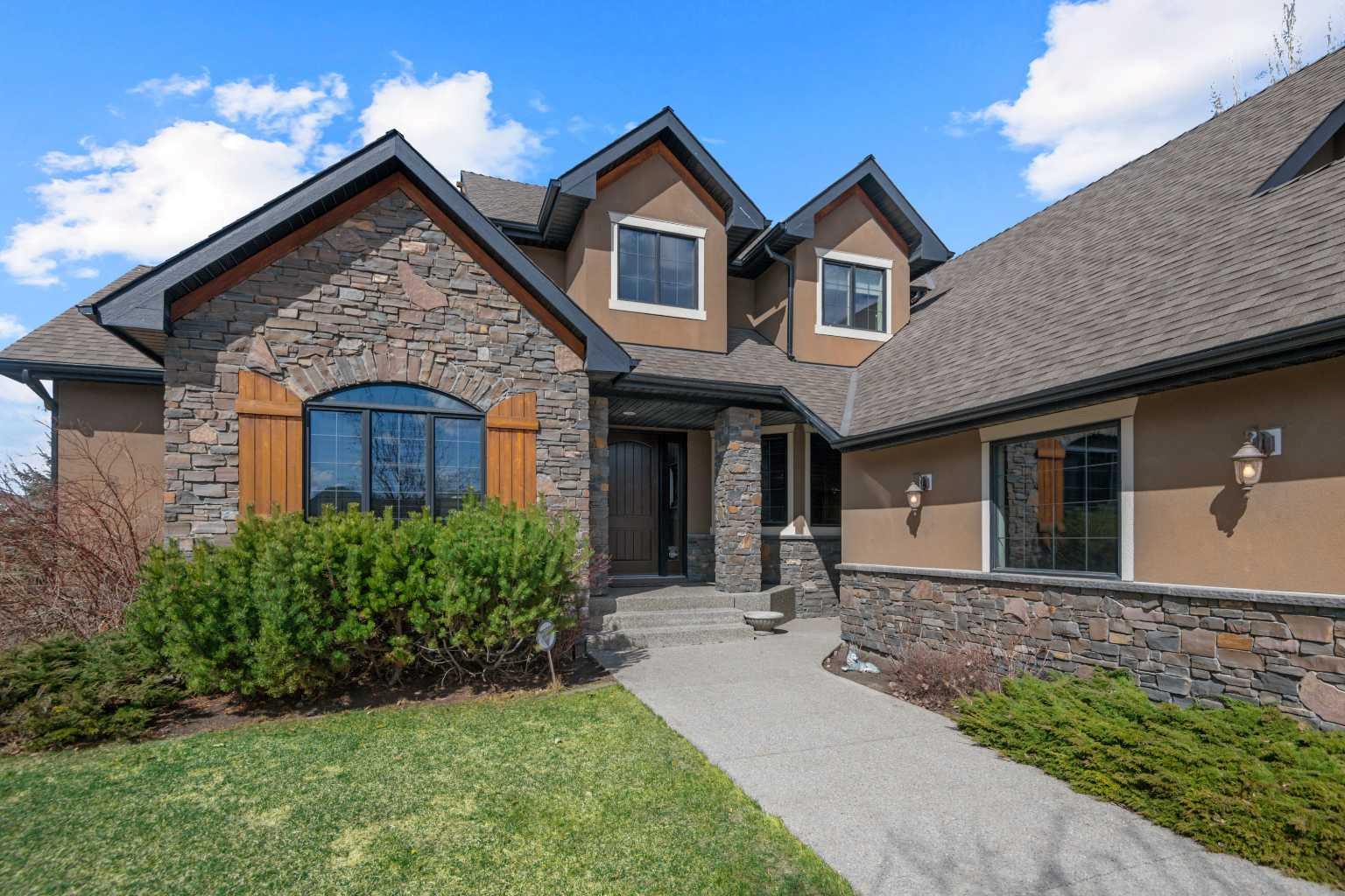 3475 Springbank Drive SW