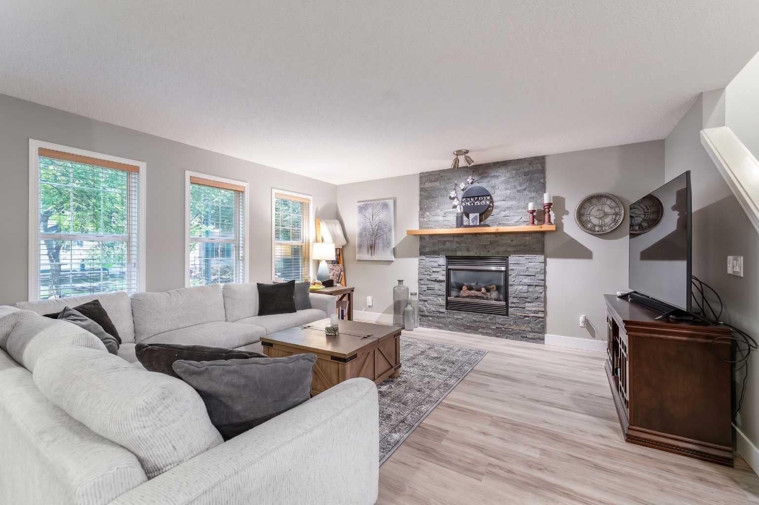 43 Elgin Drive SE