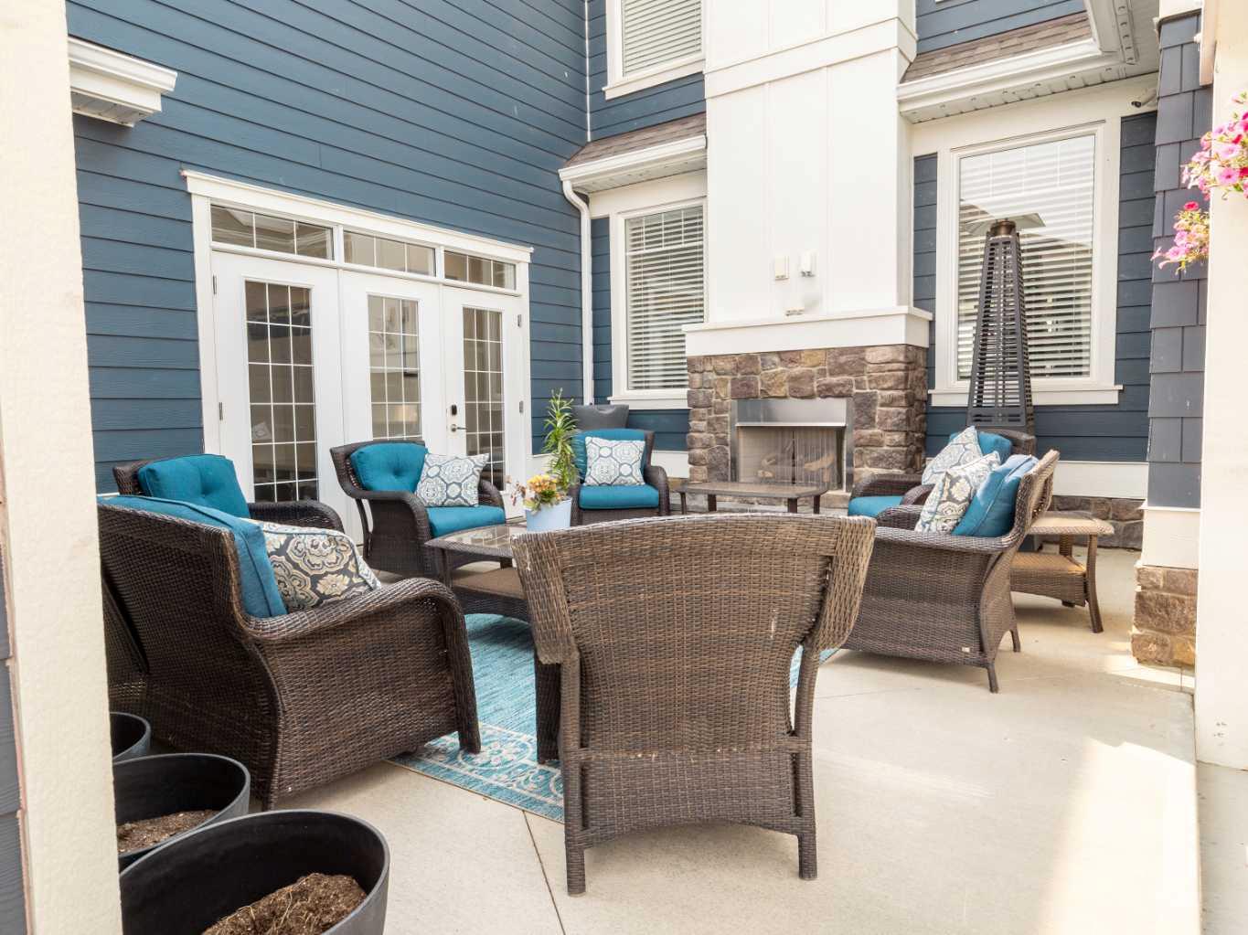 245 Prairie Rose Place S