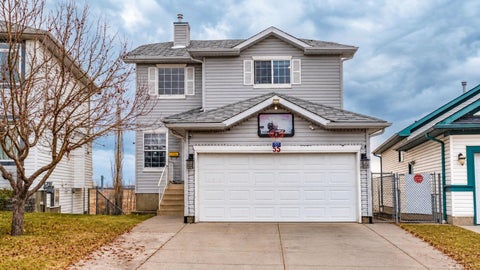 Photo of 55 Anaheim Crescent NE, Calgary, AB T1Y 7B8 (MLS # A2354947)