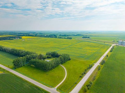 Photo of 33141 Range Road 14 #10 & 20, Rural Mountain View County, AB T4H 4G5 (MLS # A2328518)