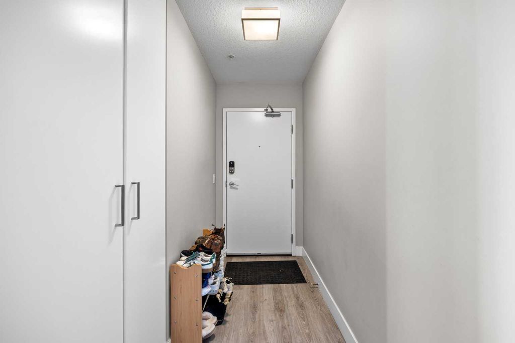 Photo of 1521 26 Avenue SW #204, Calgary, AB T2T 1C4 (MLS # A2295865)