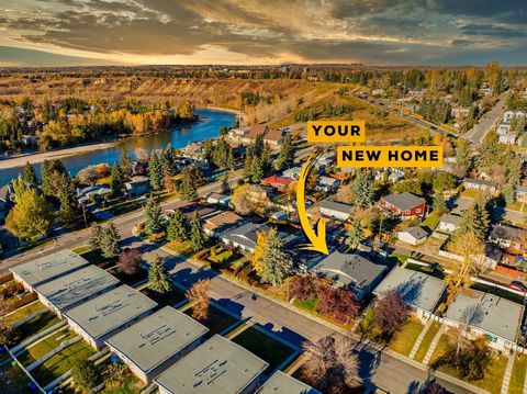 5248 19 Avenue NW Calgary AB T3B 0T2