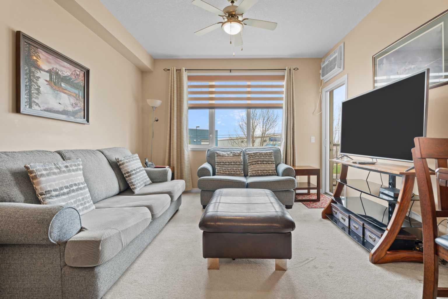 43 Sunrise Loop SE 215