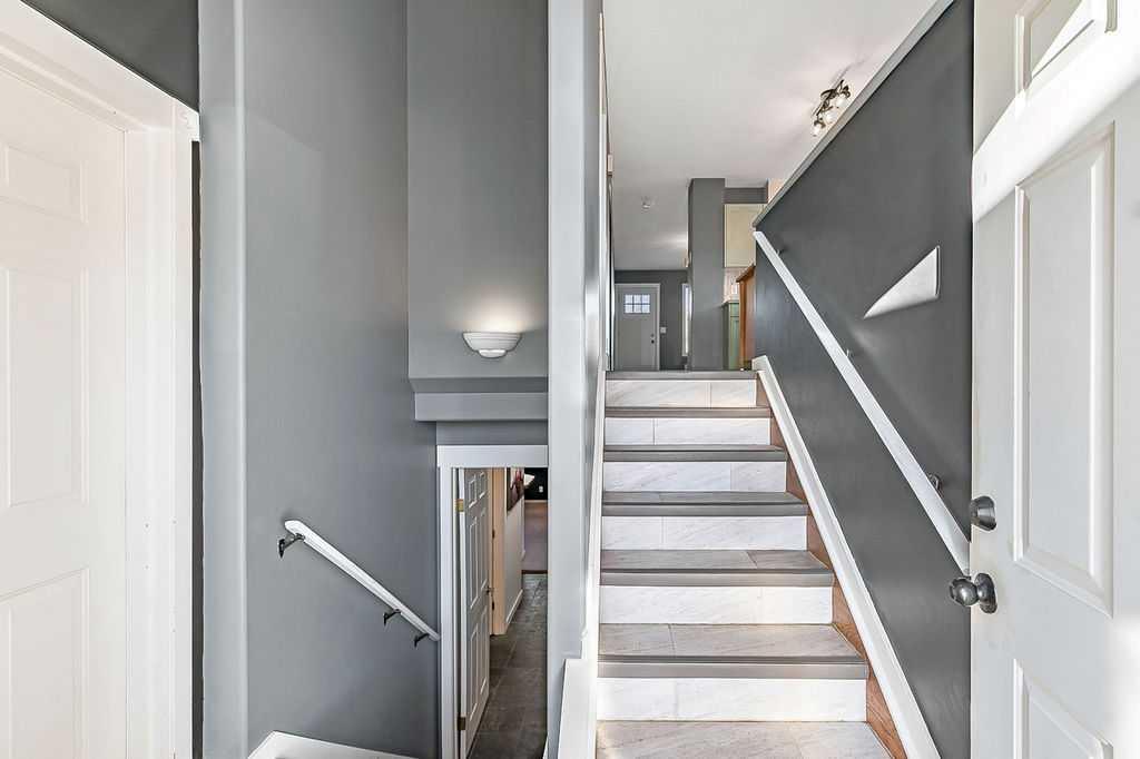 20 High Ridge Close NW