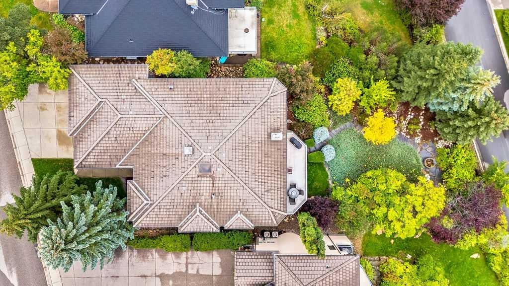 12 Patina Hill SW